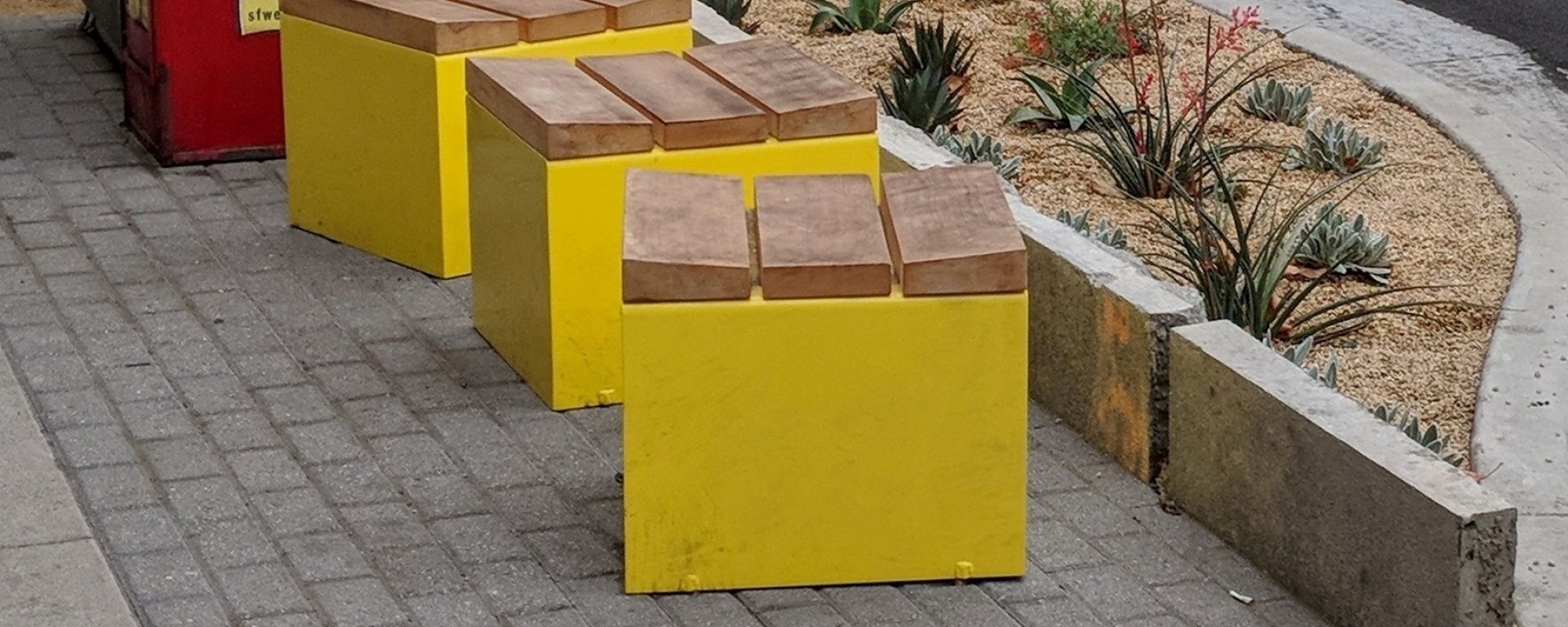 sidewalk bench