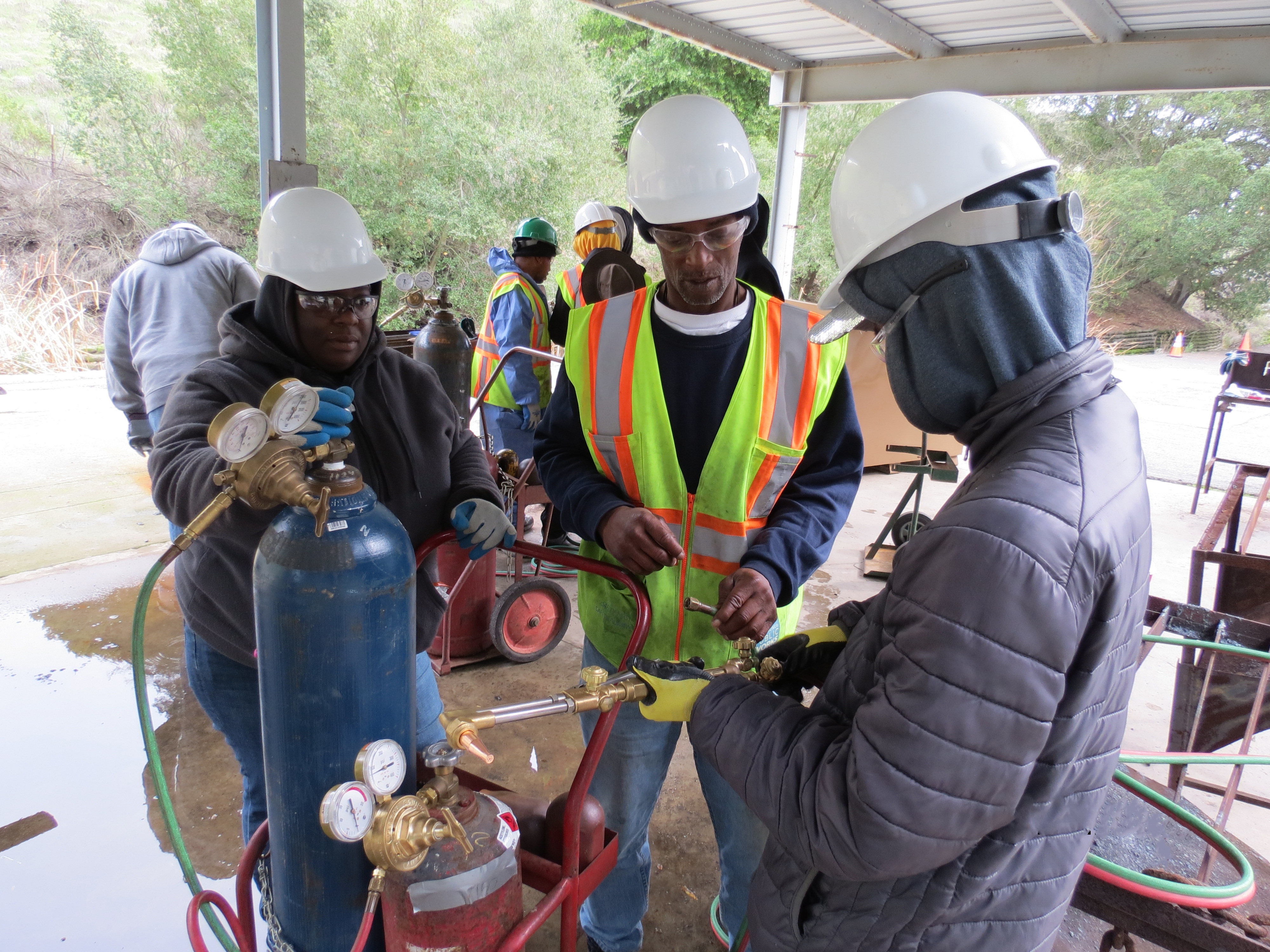 workers getting ready to go to a project