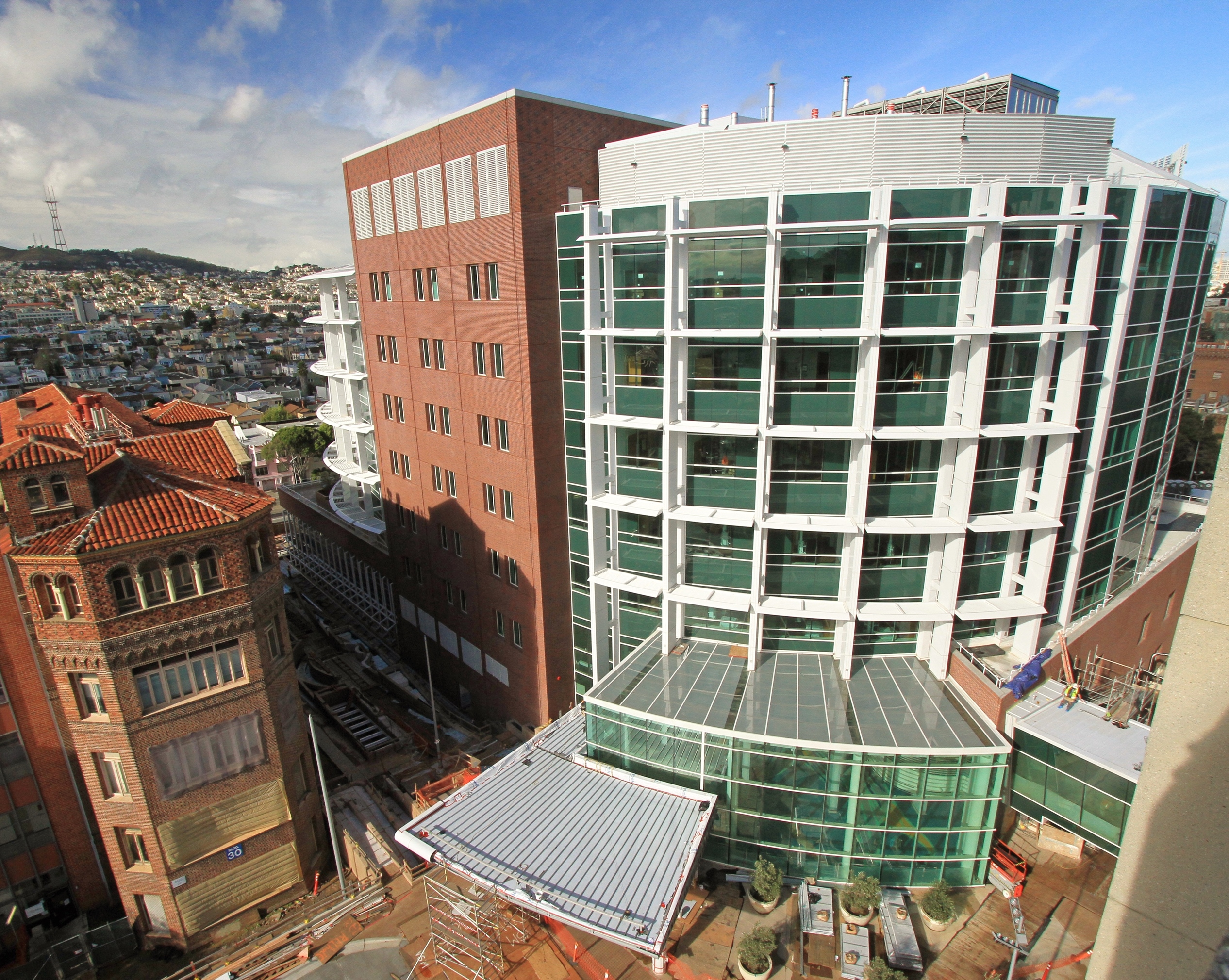 Priscilla Chan and Mark Zuckerberg San Francisco General Hospital and Trauma Center