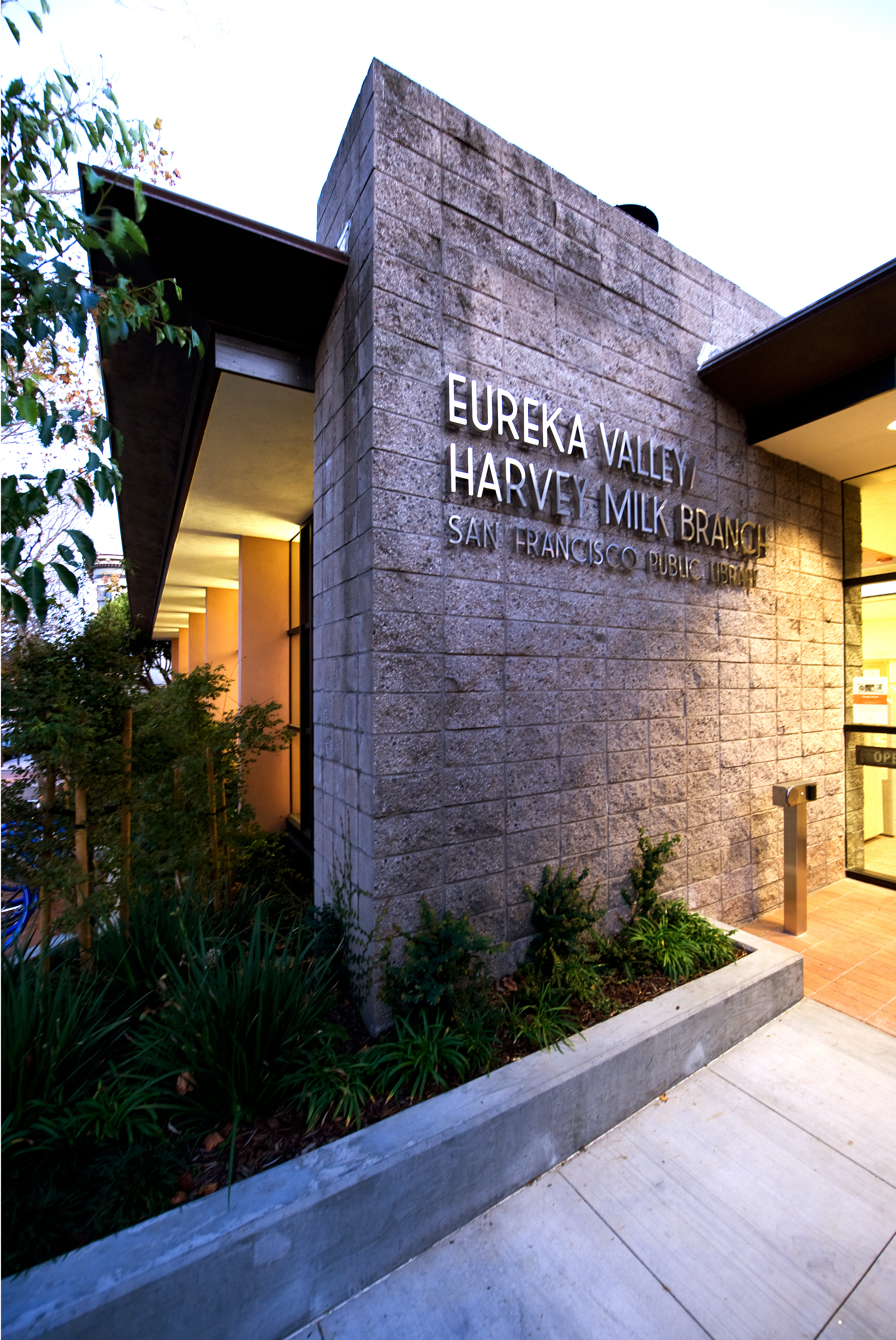 Eureka Valley Branch Library