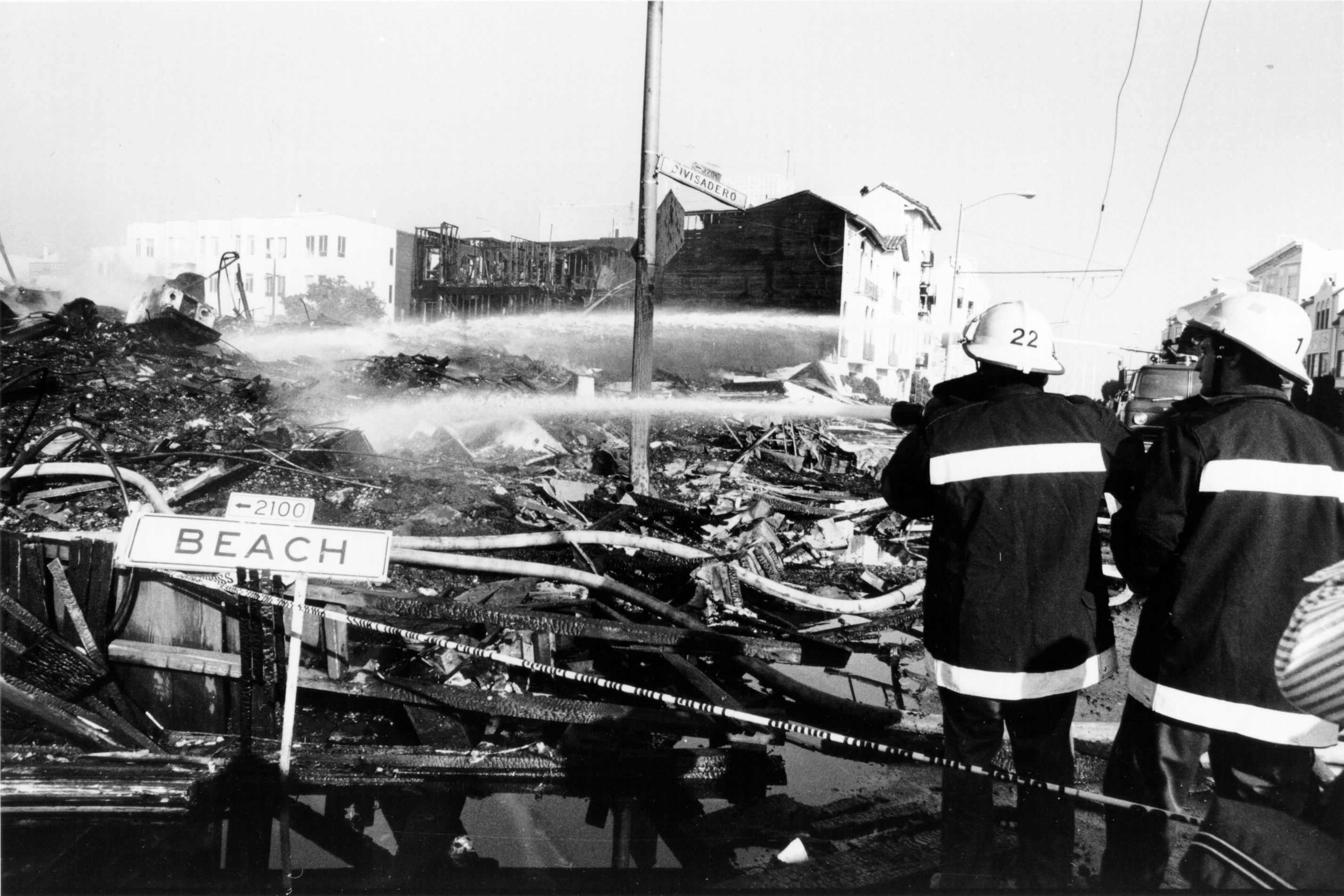 Loma Prieta earthquake aftermath in San Francisco