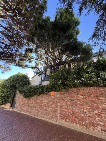 3 RUSSIAN HILL PLACE PHOTO