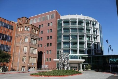 Priscilla Chan and Mark Zuckerberg San Francisco General Hospital and Trauma Center
